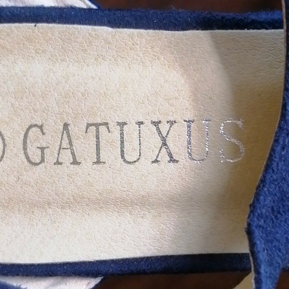 Gatuxus Womens Kitten Heel Peep Toe T-Strap‎ Pump Cushioned Navy Blue EUR 40 - Picture 8 of 9